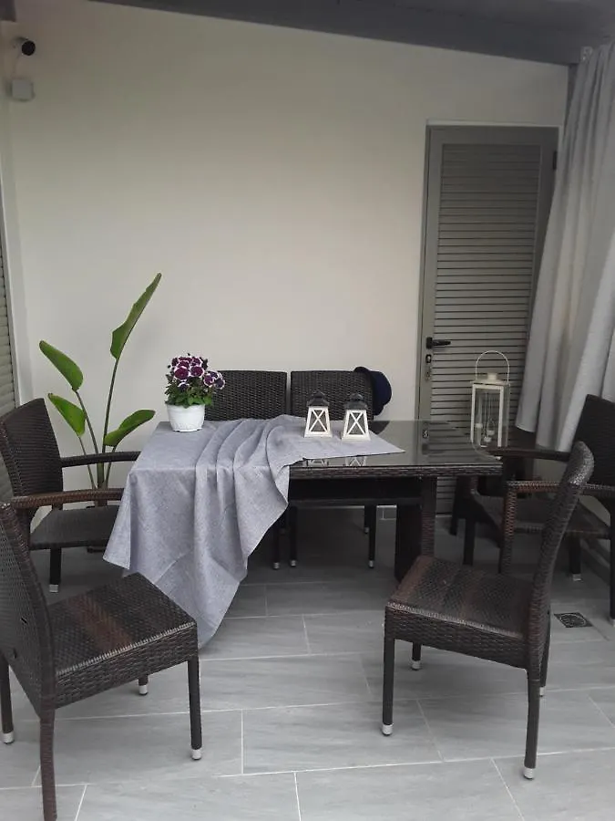 Near The Airport Kiriaki'S House Apartment Heraklion  Greece
